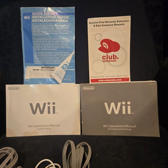 Nintendo Wii Console Bundle w/ Controllers, Sensor Bar, Cooling Stand, Manuals - Picture 4 of 6